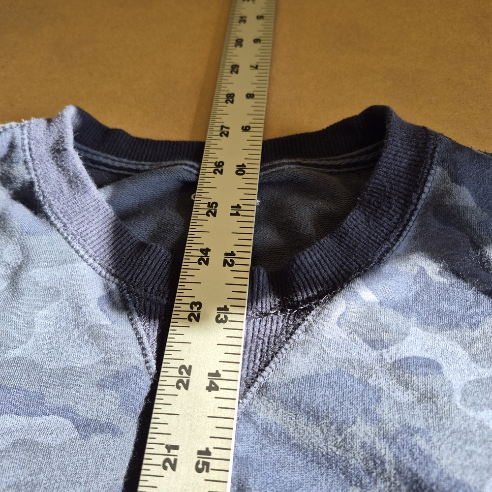 Izod Saltwater, Blue Camouflage Sweatshirt 2558/252 - Picture 2 of 9